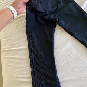 Lorna Jane cropped leggings